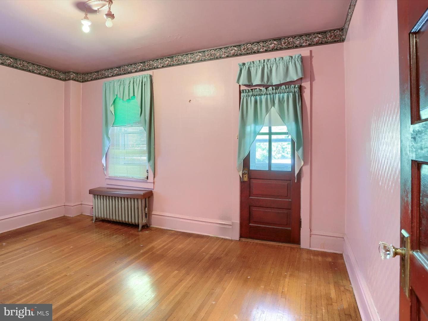 1332 State Street photo 27