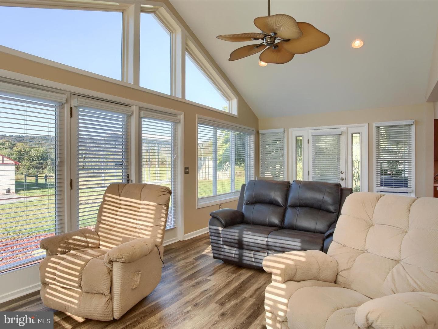 473 Ridge Road photo 18