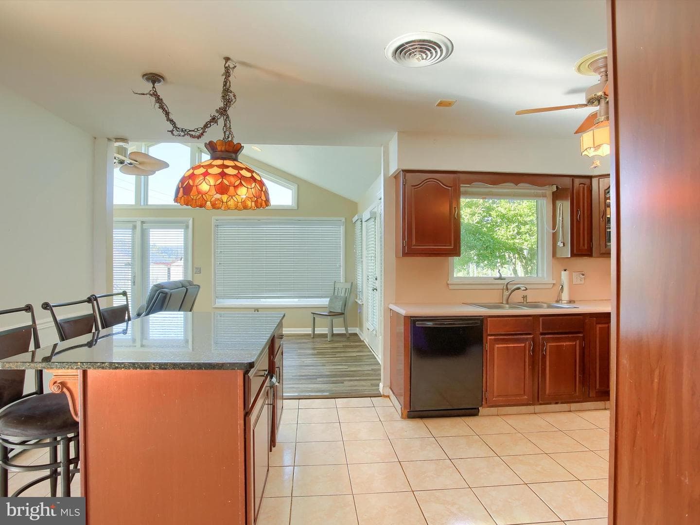 473 Ridge Road photo 9