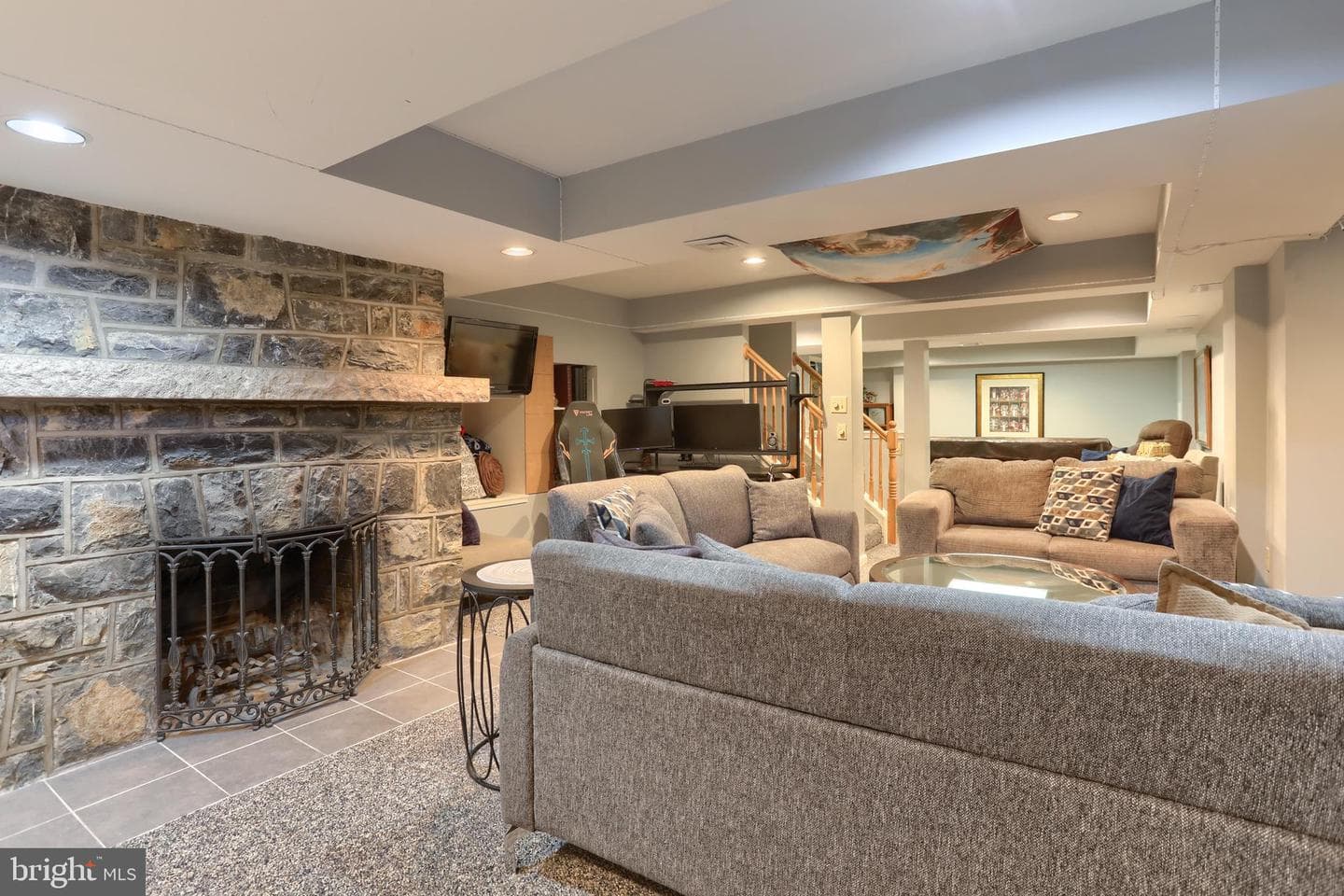 118 Elm Avenue photo 40