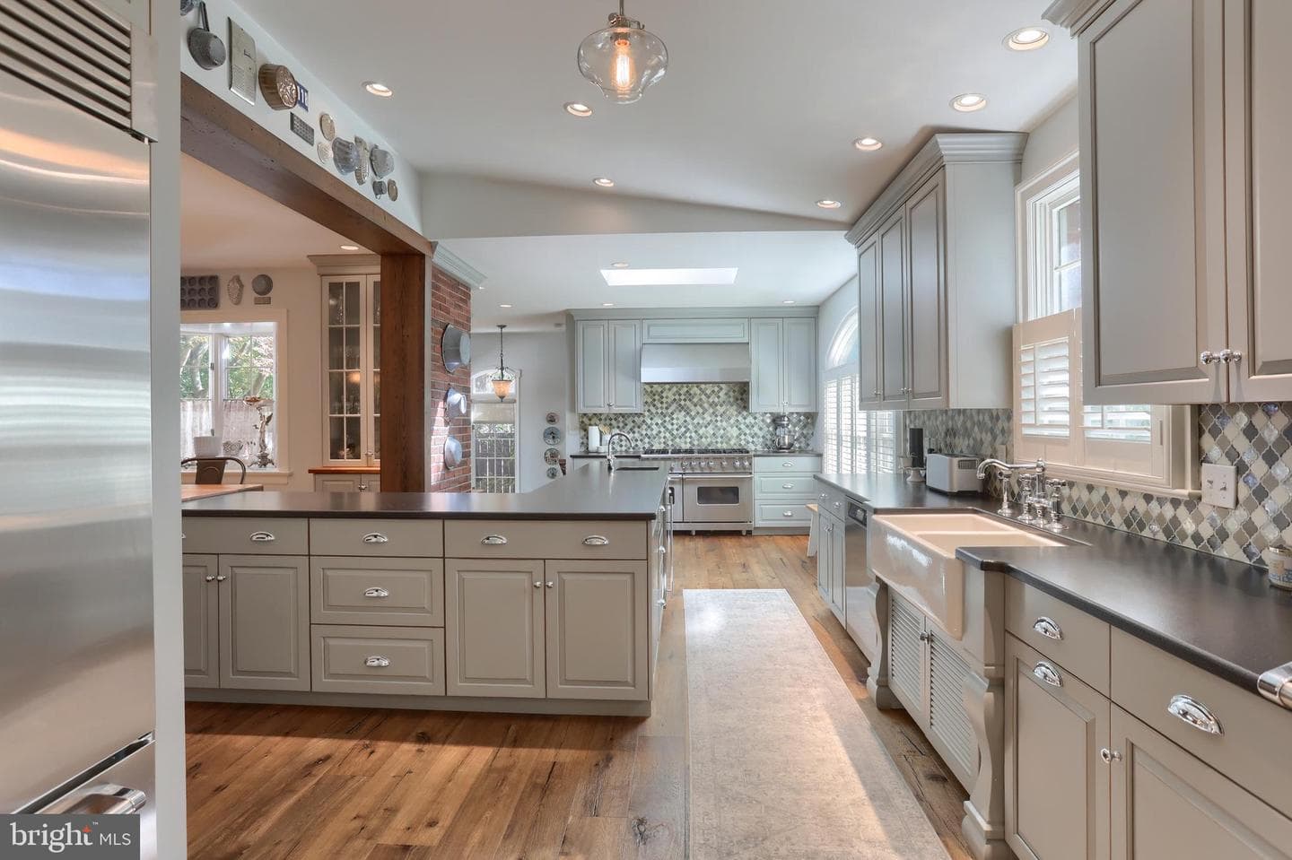 118 Elm Avenue photo 8