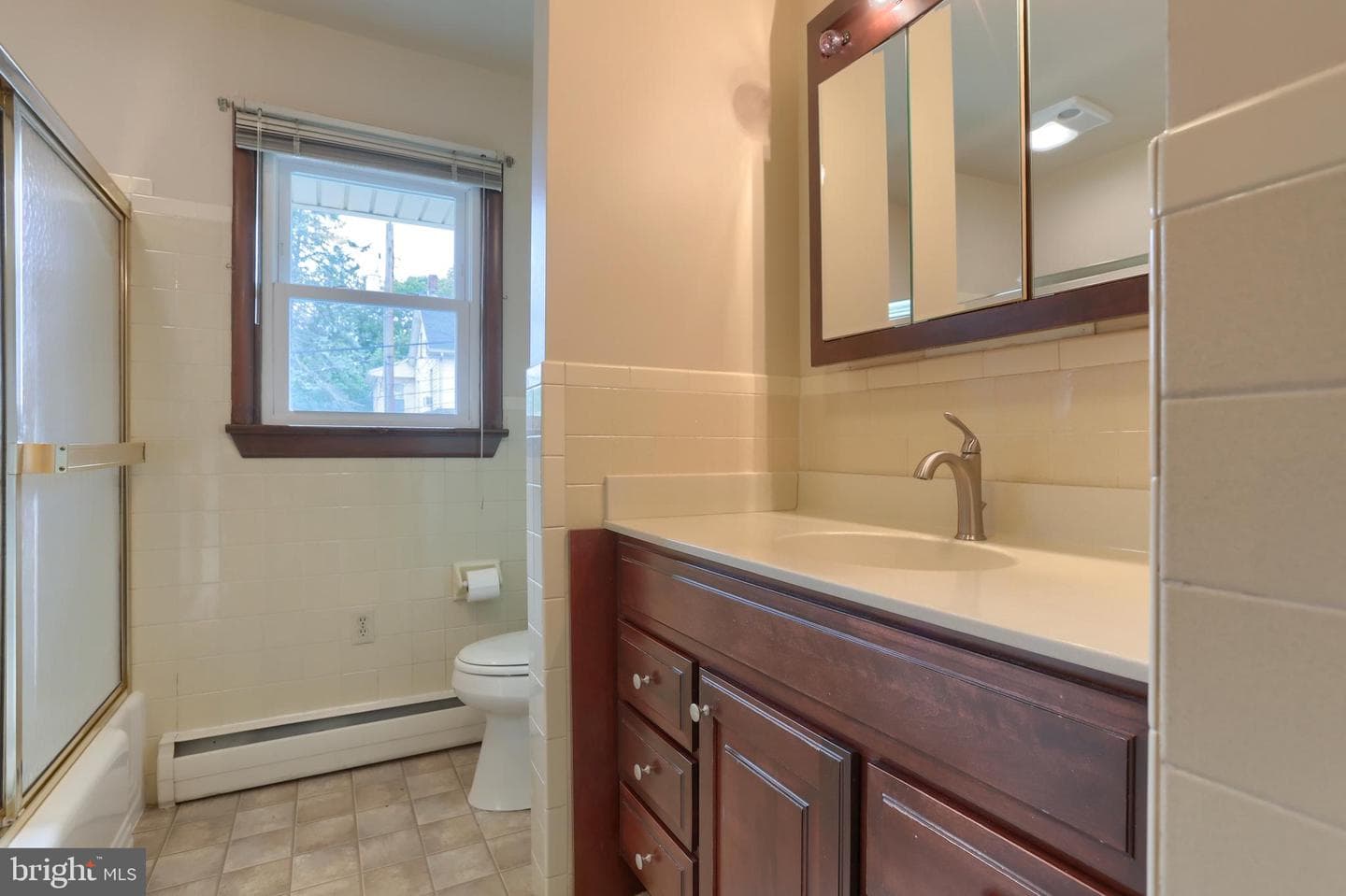 523 3rd St photo 15