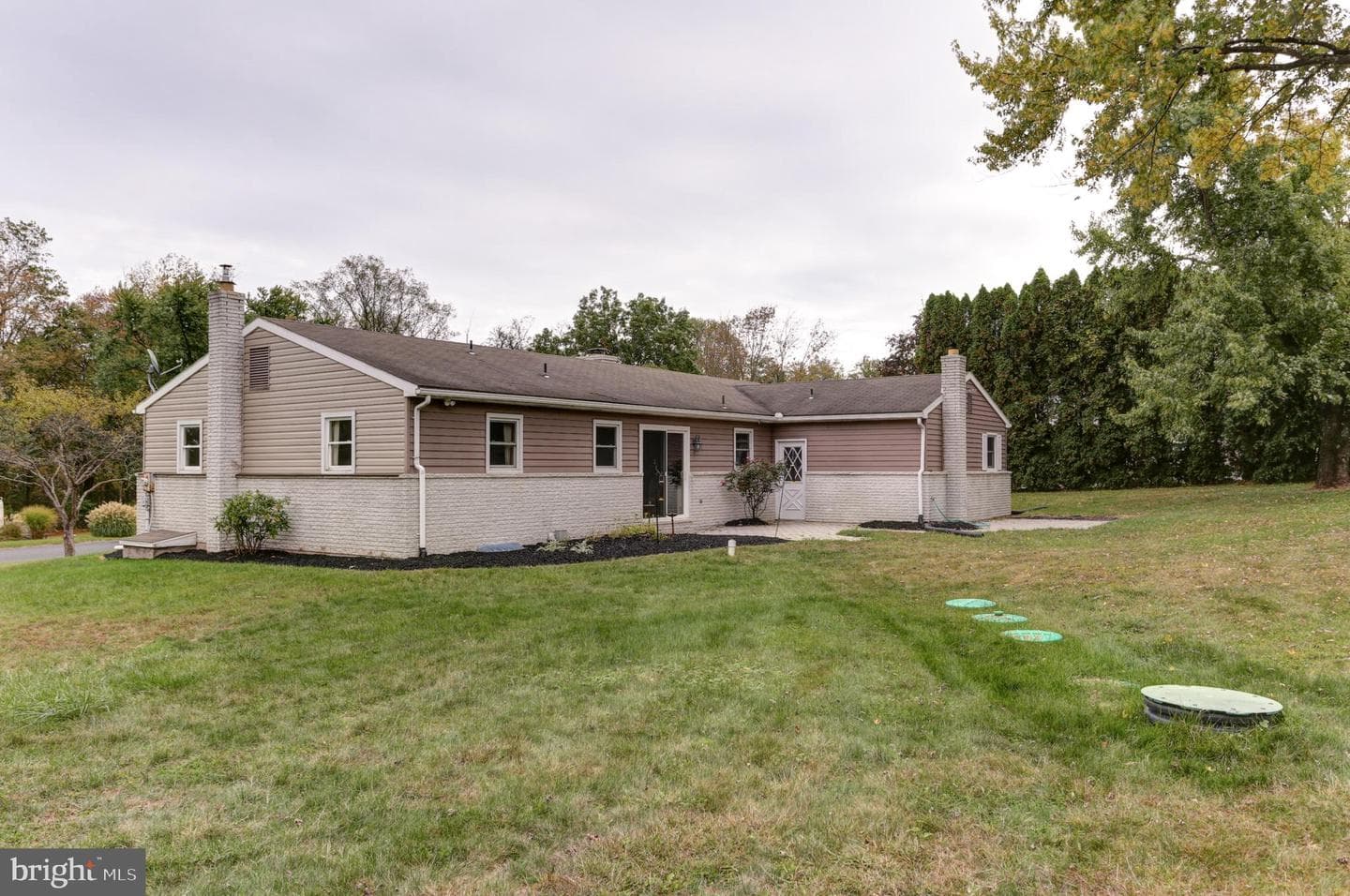 1650 Hicks Drive photo 5