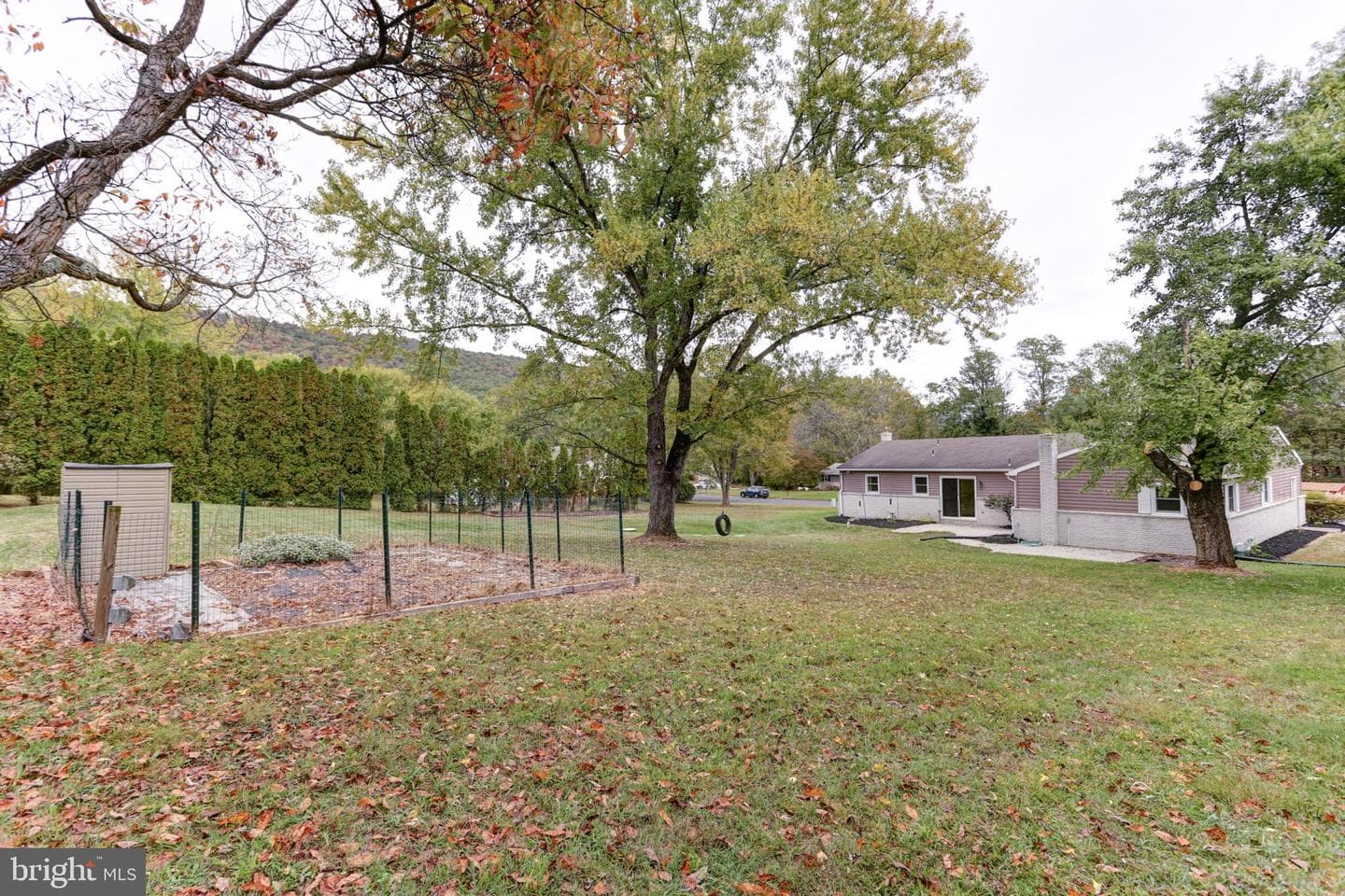 1650 Hicks Drive photo 9