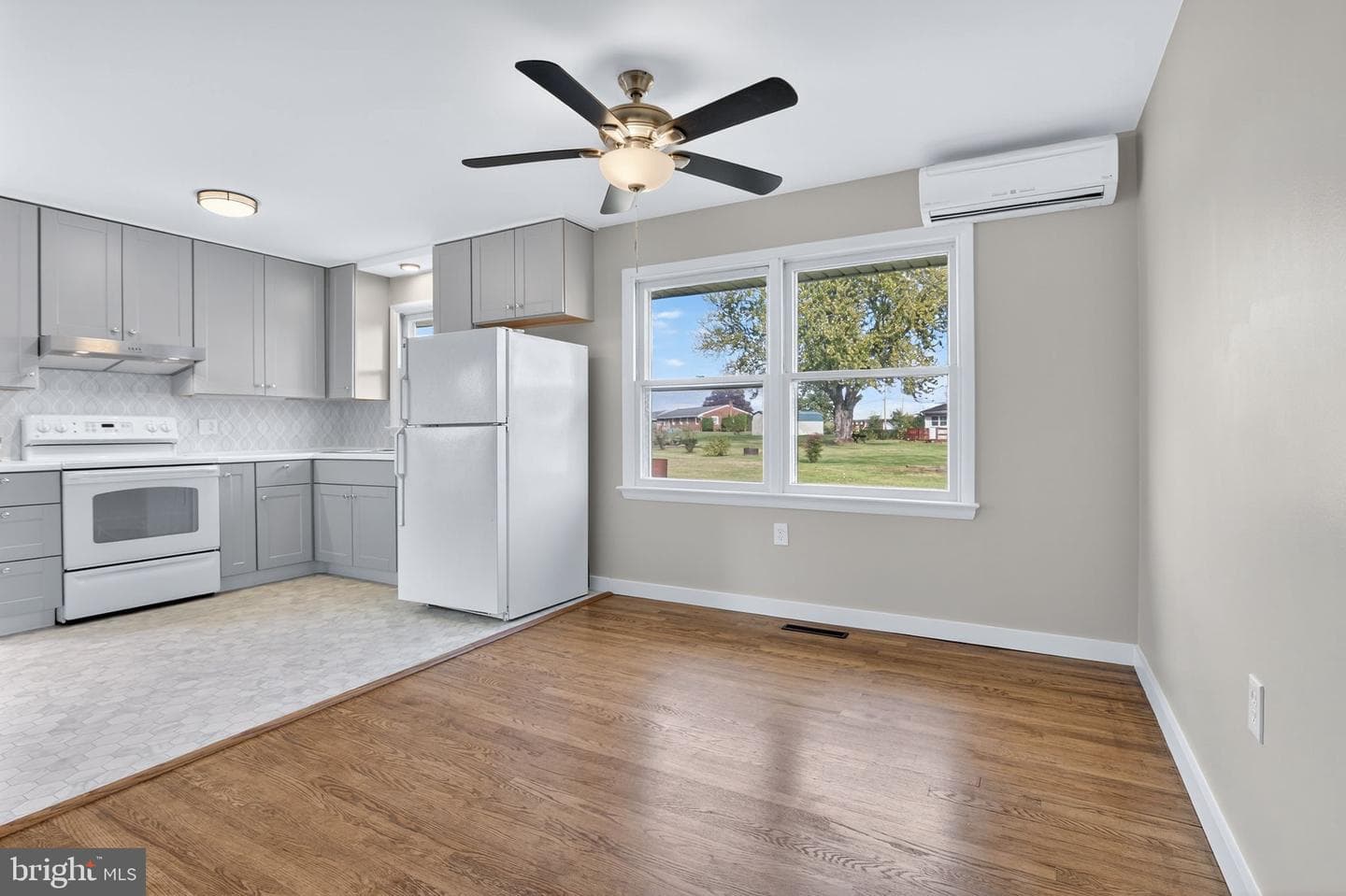 158 Garden Avenue photo 19