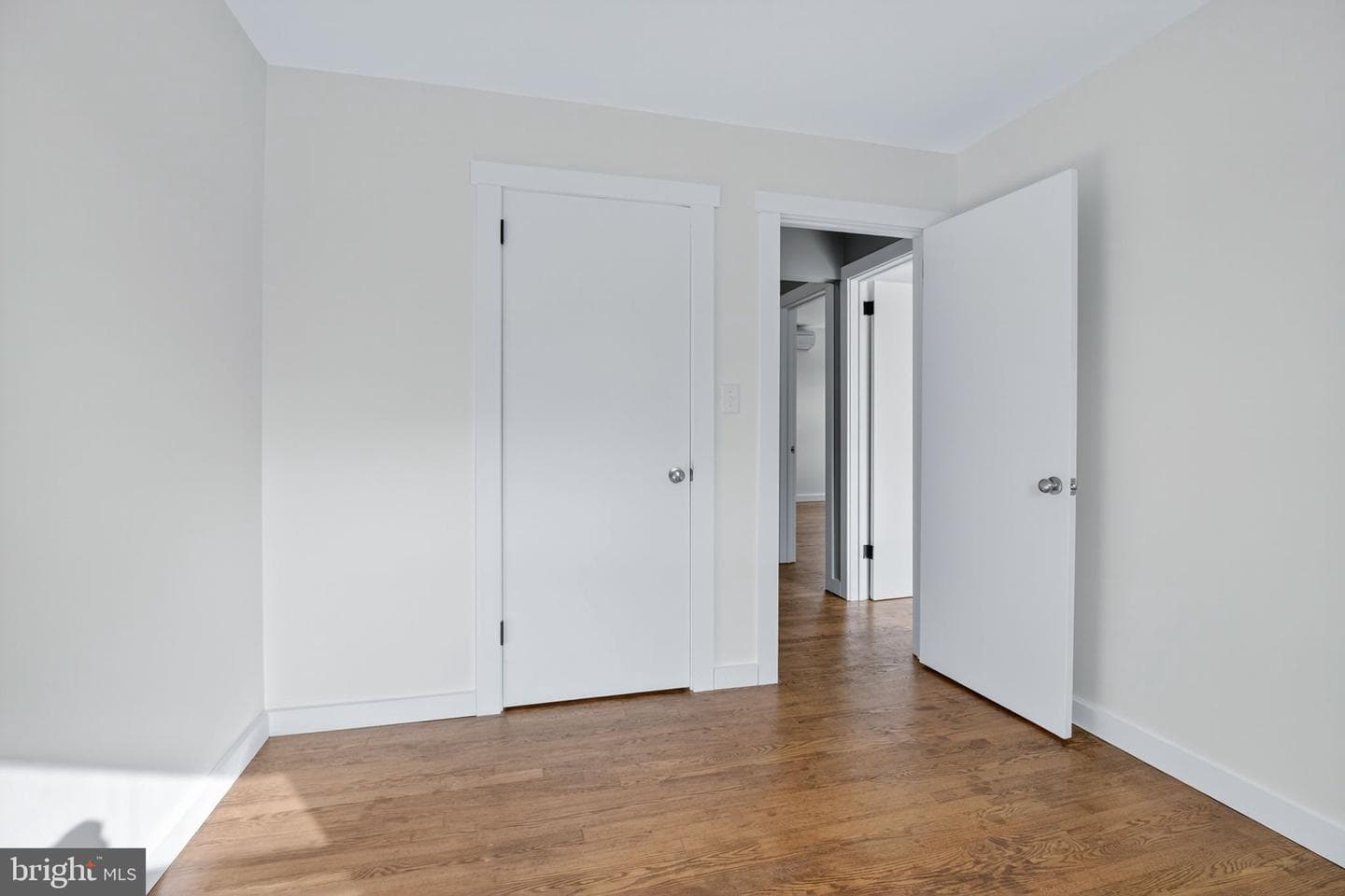 158 Garden Avenue photo 25