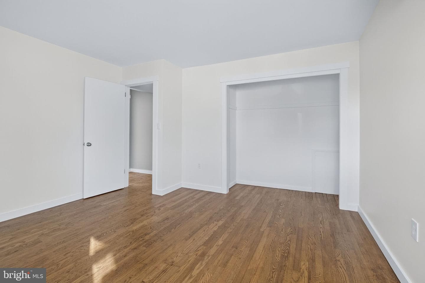 158 Garden Avenue photo 27