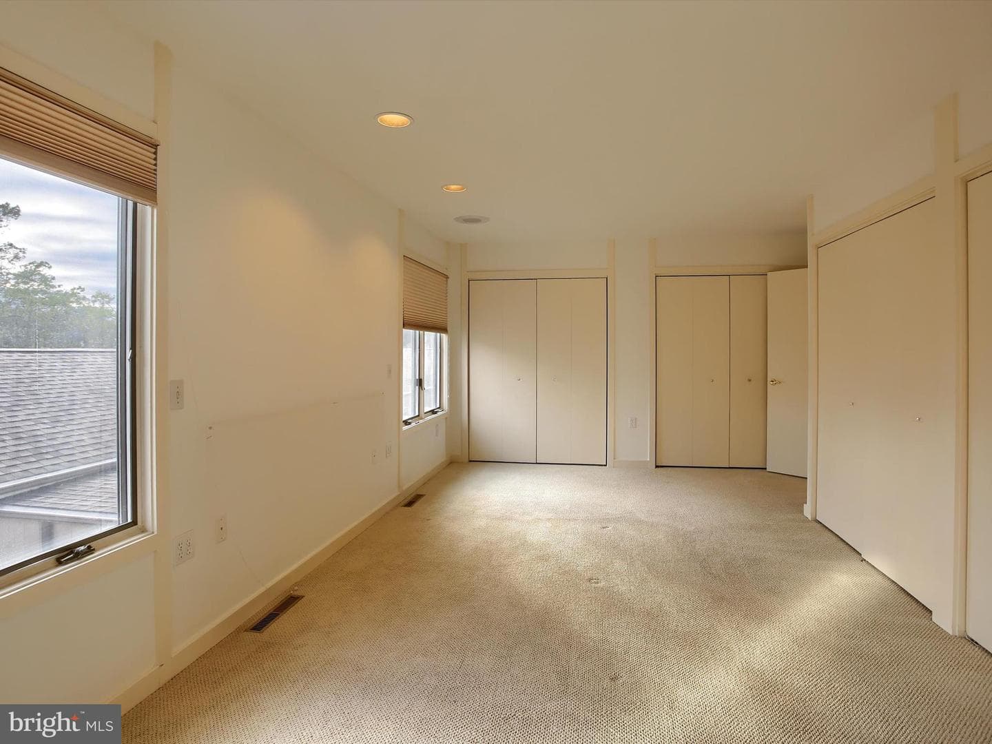 3877 N Sarayo Circle photo 17
