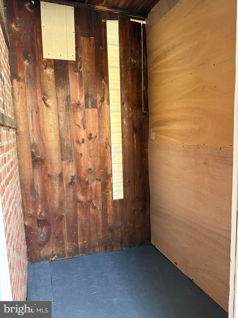 1351 Howard Street photo 22