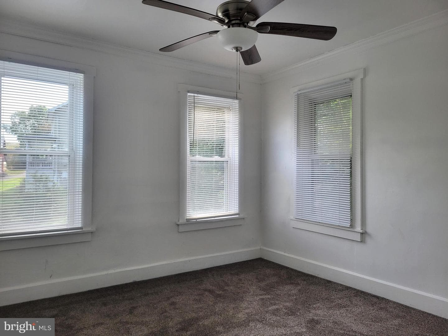 6888 State Route 225 photo 10