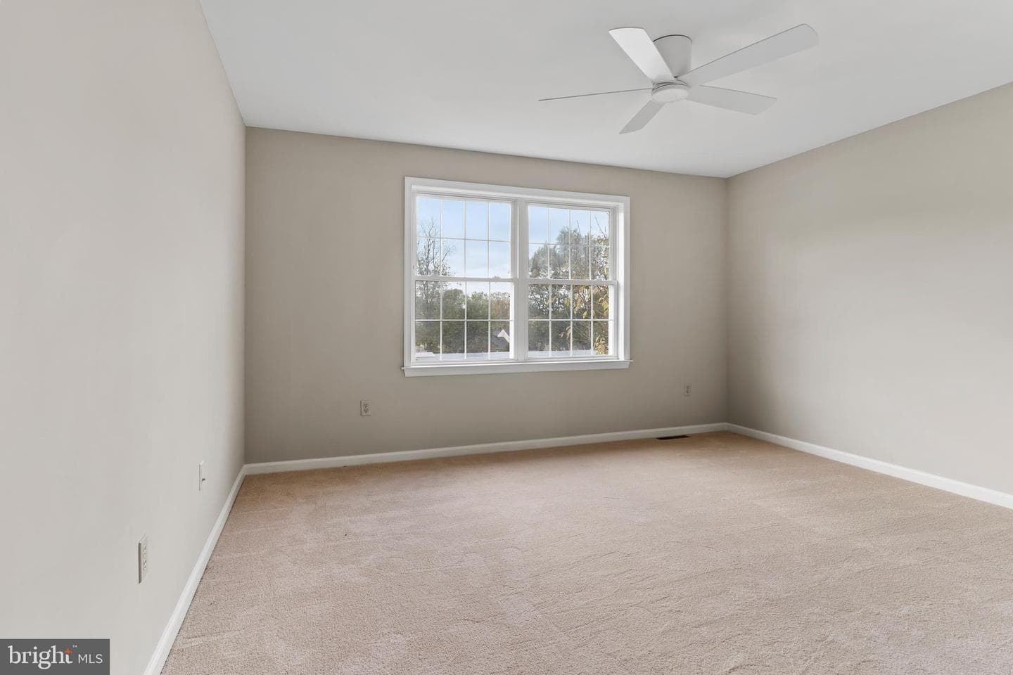730 Harvest Drive photo 33