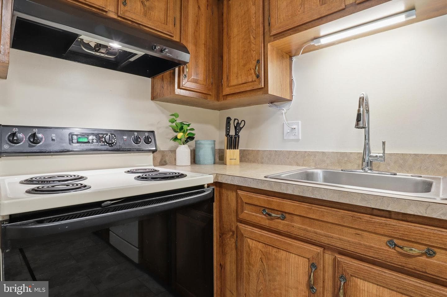 1204 Georgetown Road photo 12