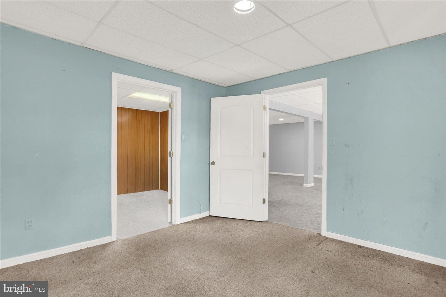 1068 Country Hill Drive photo 25