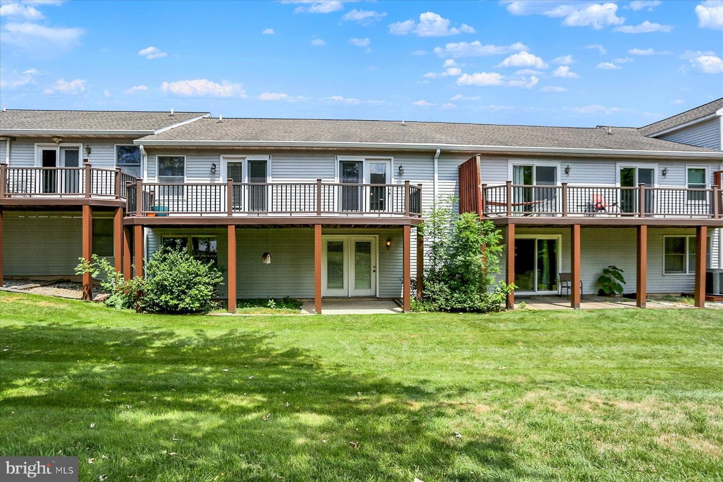 1068 Country Hill Drive photo 35
