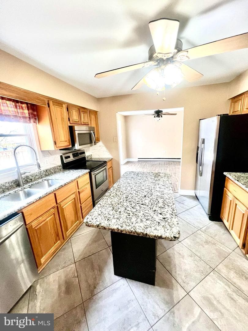 2040 Chevy Chase Drive photo 12
