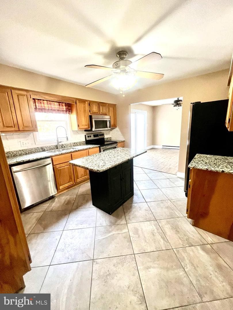 2040 Chevy Chase Drive photo 14