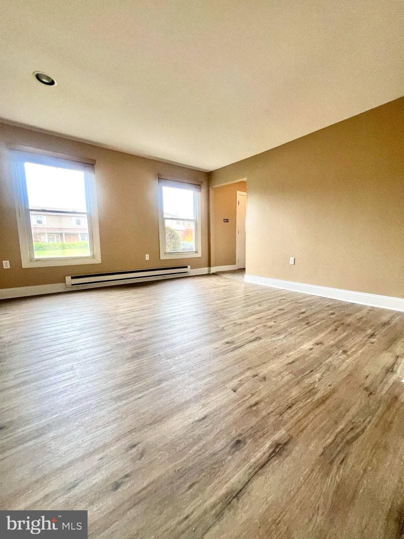 2040 Chevy Chase Drive photo 15