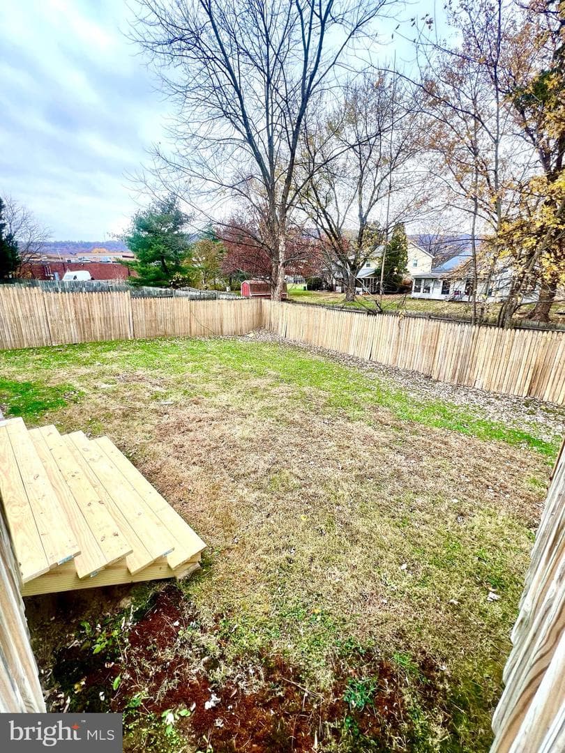 2040 Chevy Chase Drive photo 35
