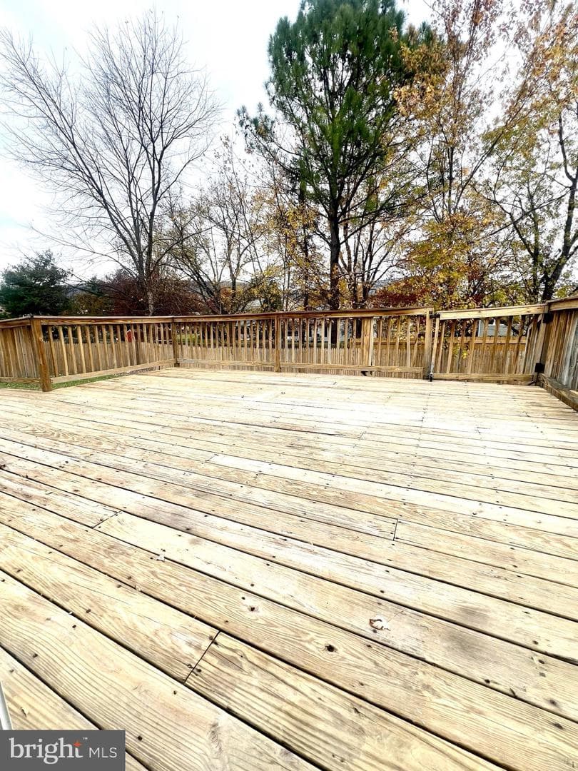 2040 Chevy Chase Drive photo 36