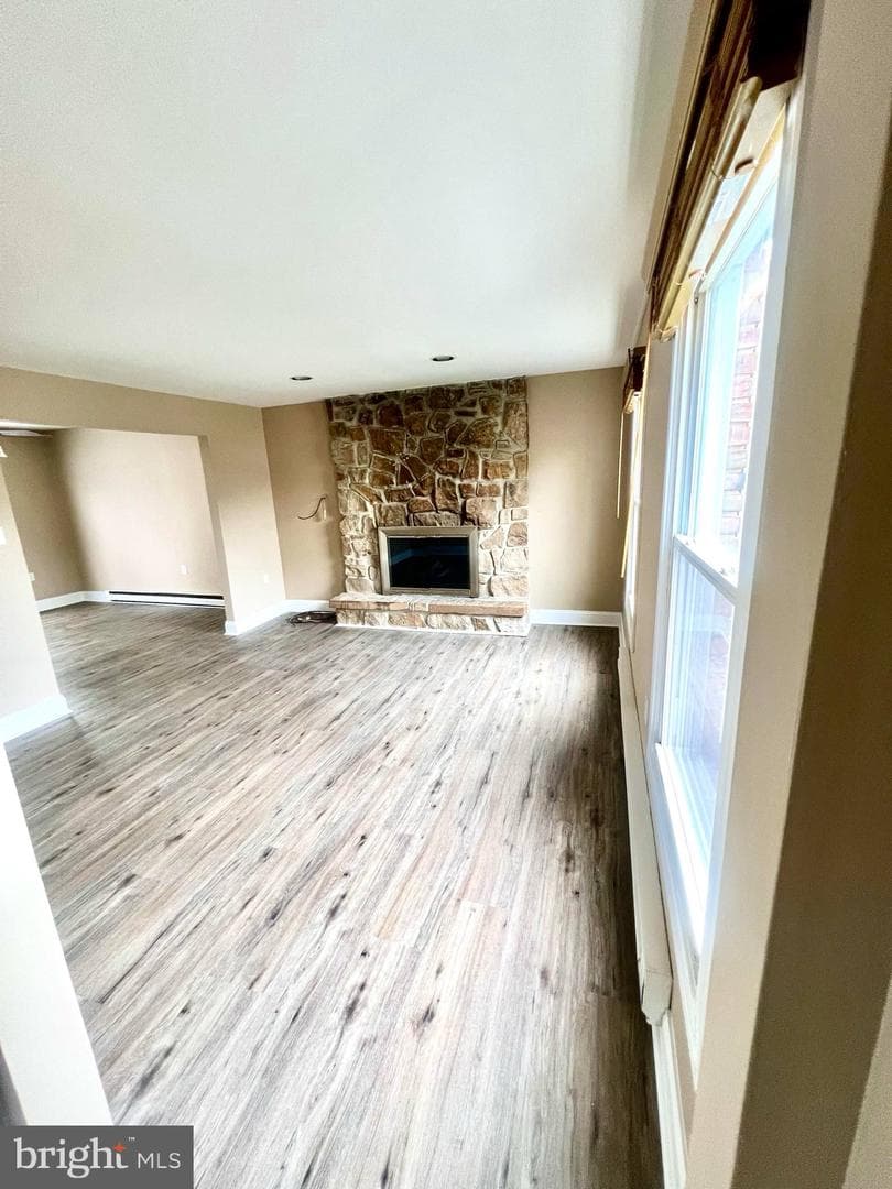 2040 Chevy Chase Drive photo 9