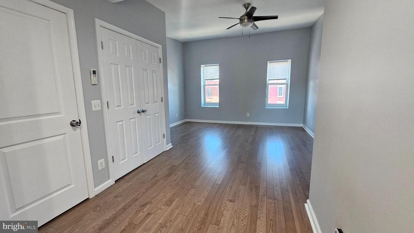 343 Crescent Street photo 11