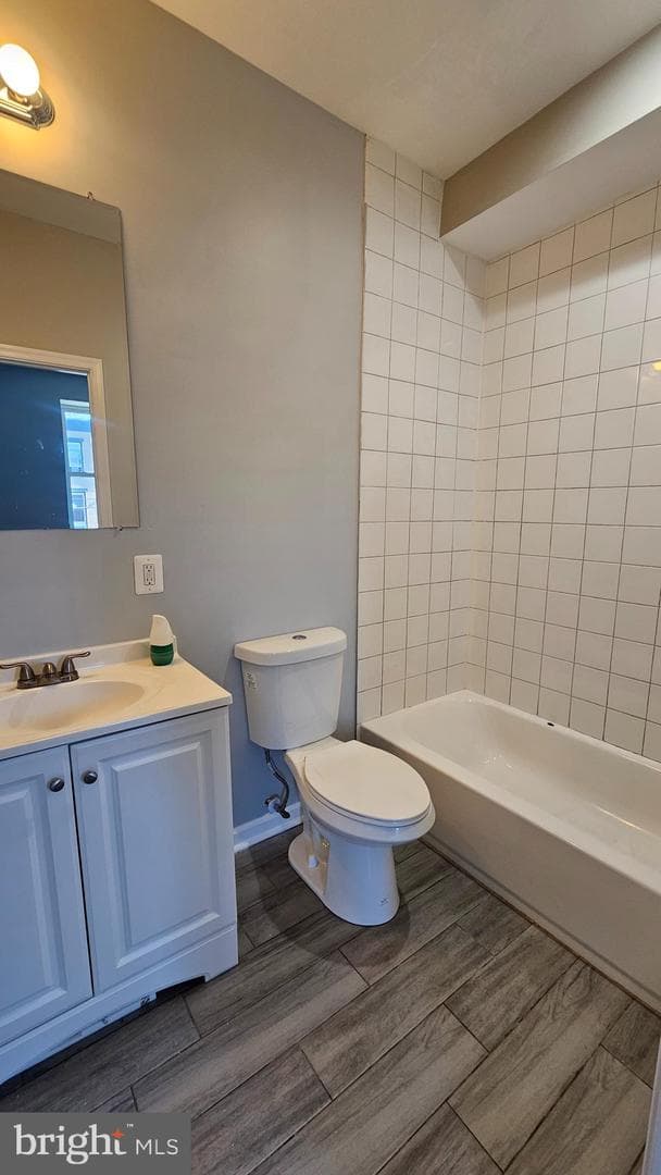 343 Crescent Street photo 21