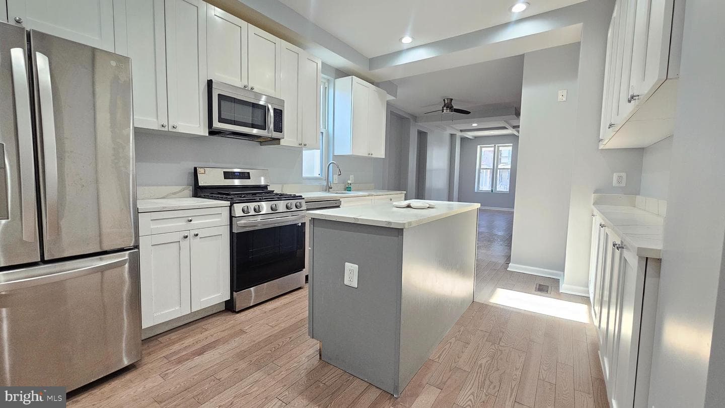 343 Crescent Street photo 6