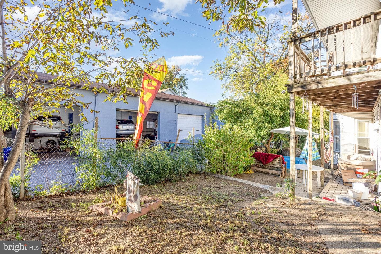 2027 Derry Street photo 17