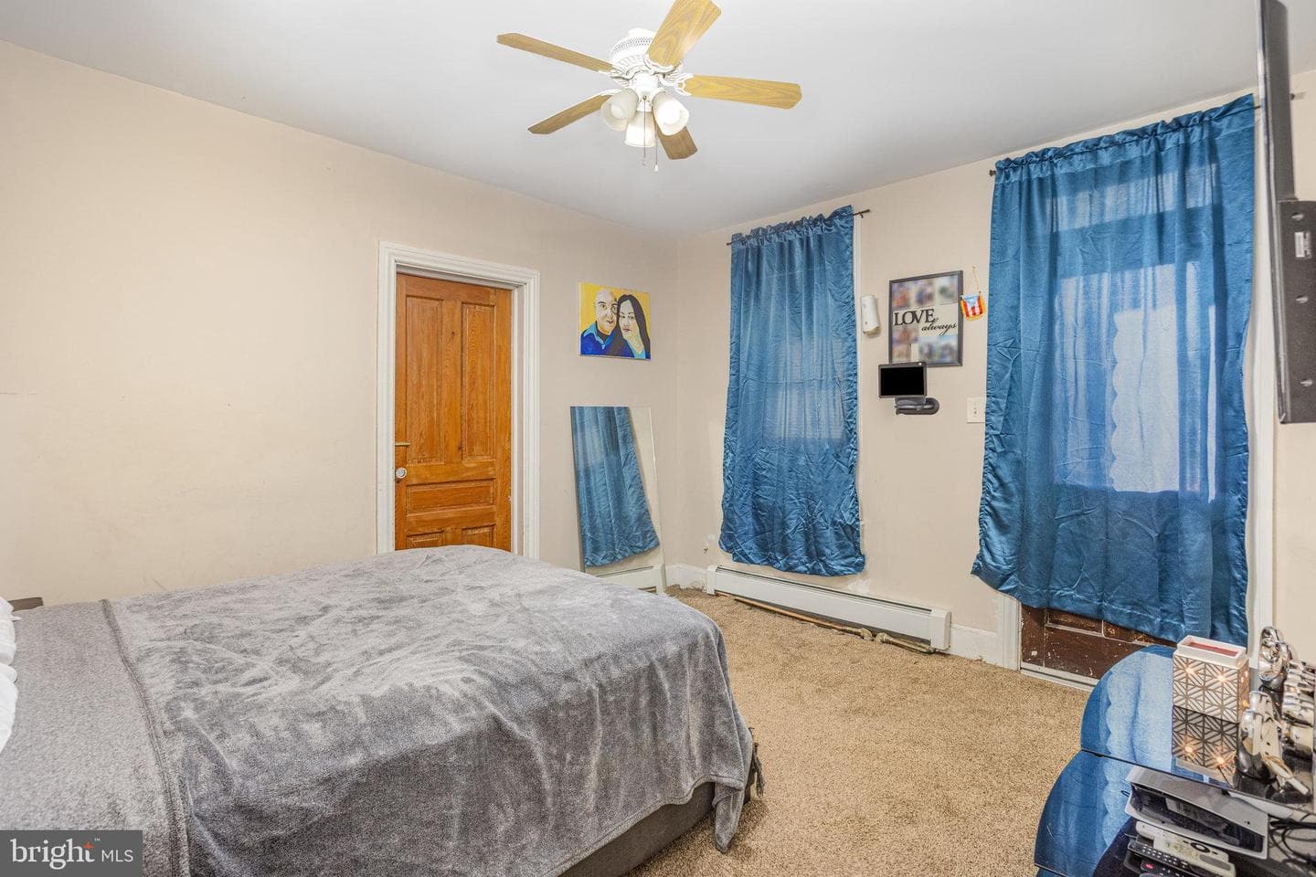 2027 Derry Street photo 9