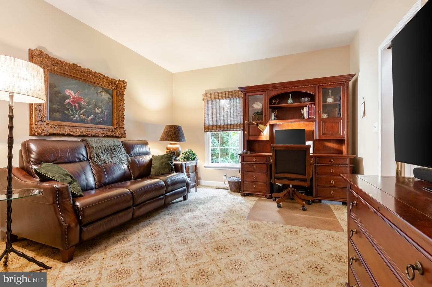 5785 Catherine Street photo 7