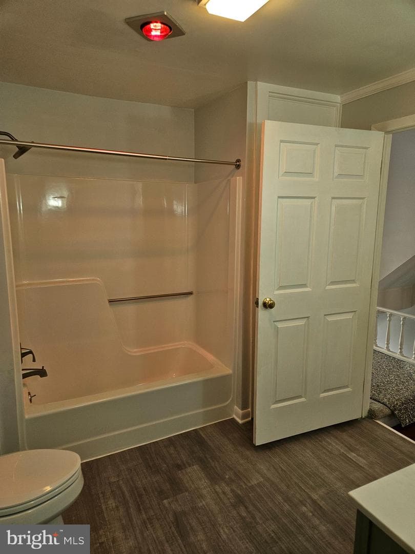 412 Boas Street photo 10