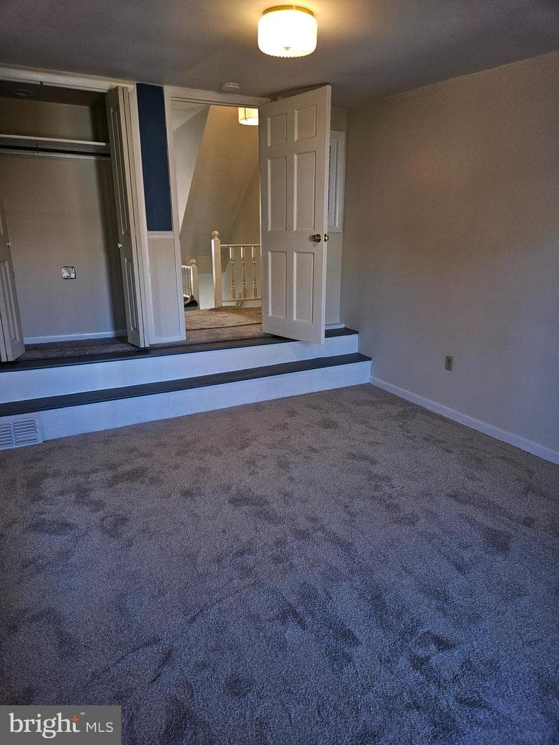 412 Boas Street photo 11