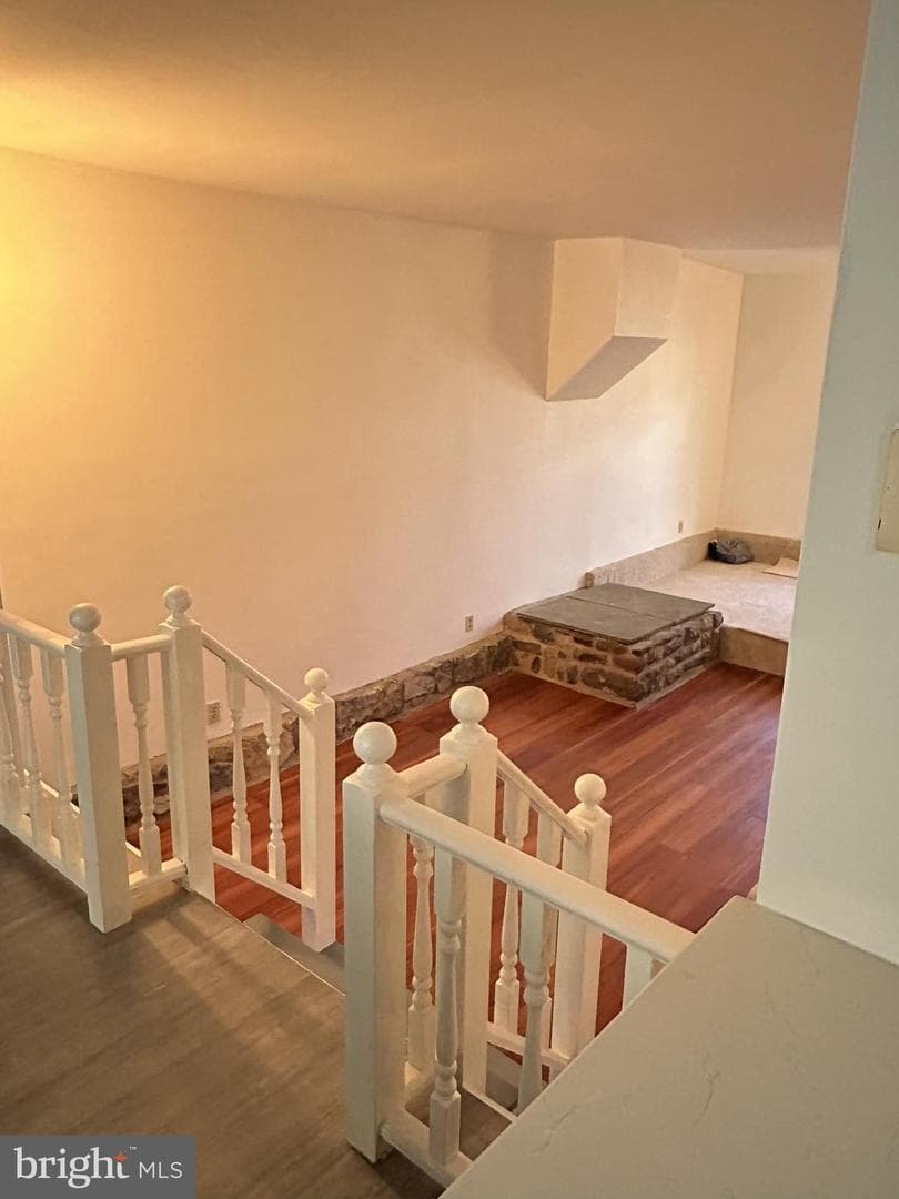 412 Boas Street photo 32