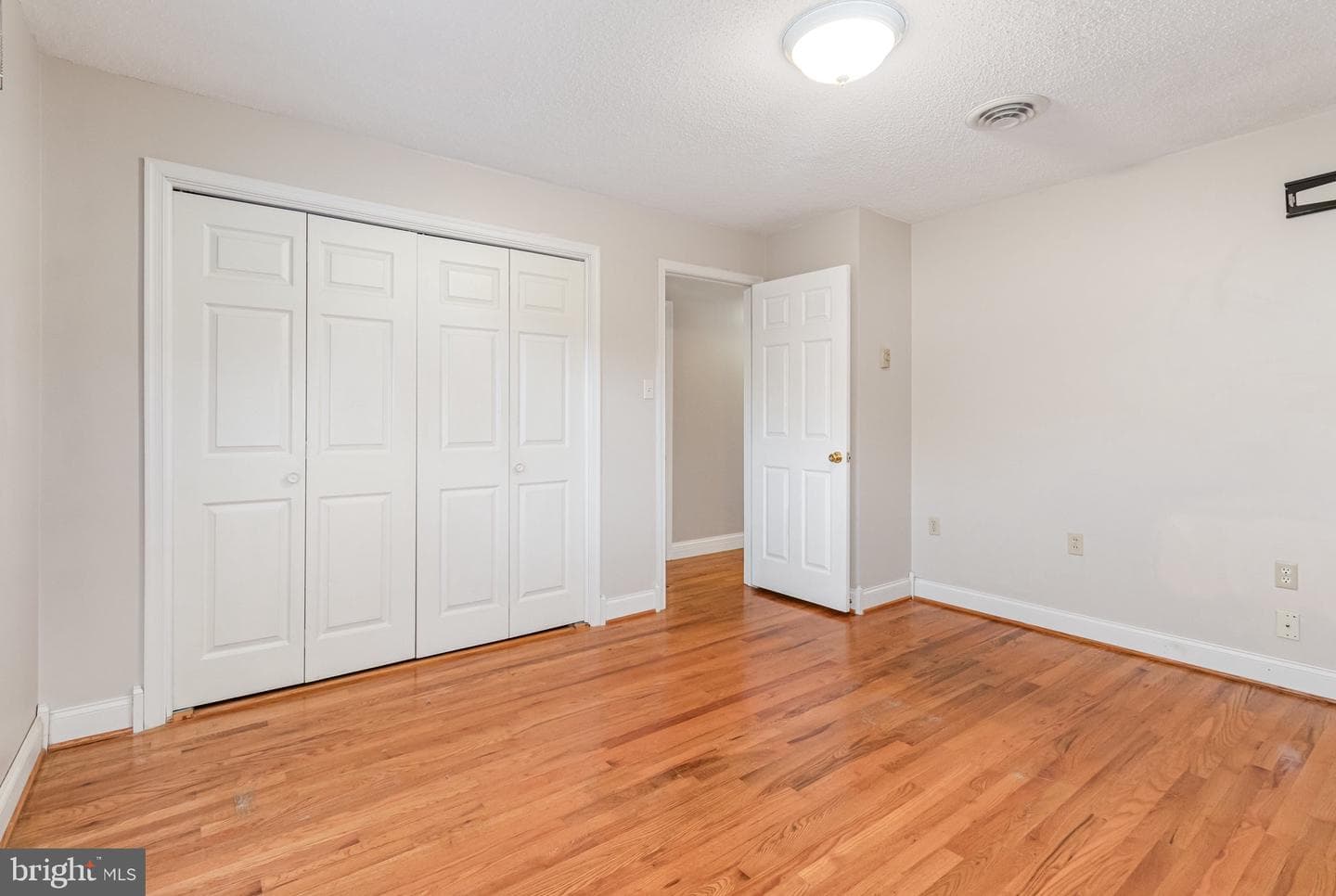 4603 Surrey Road photo 11
