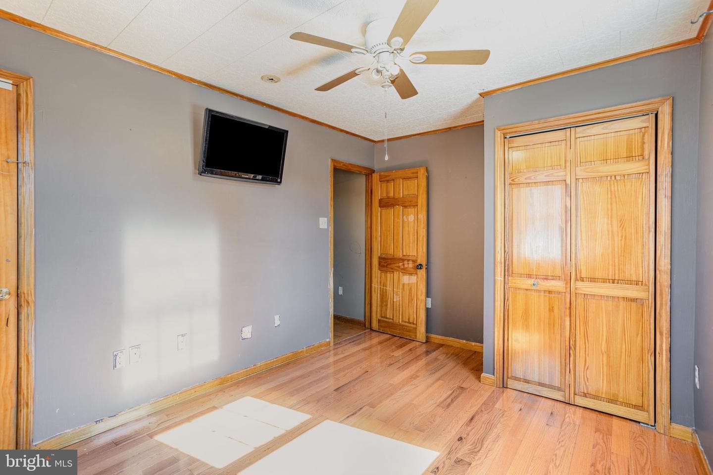 2813 Butler Street photo 14