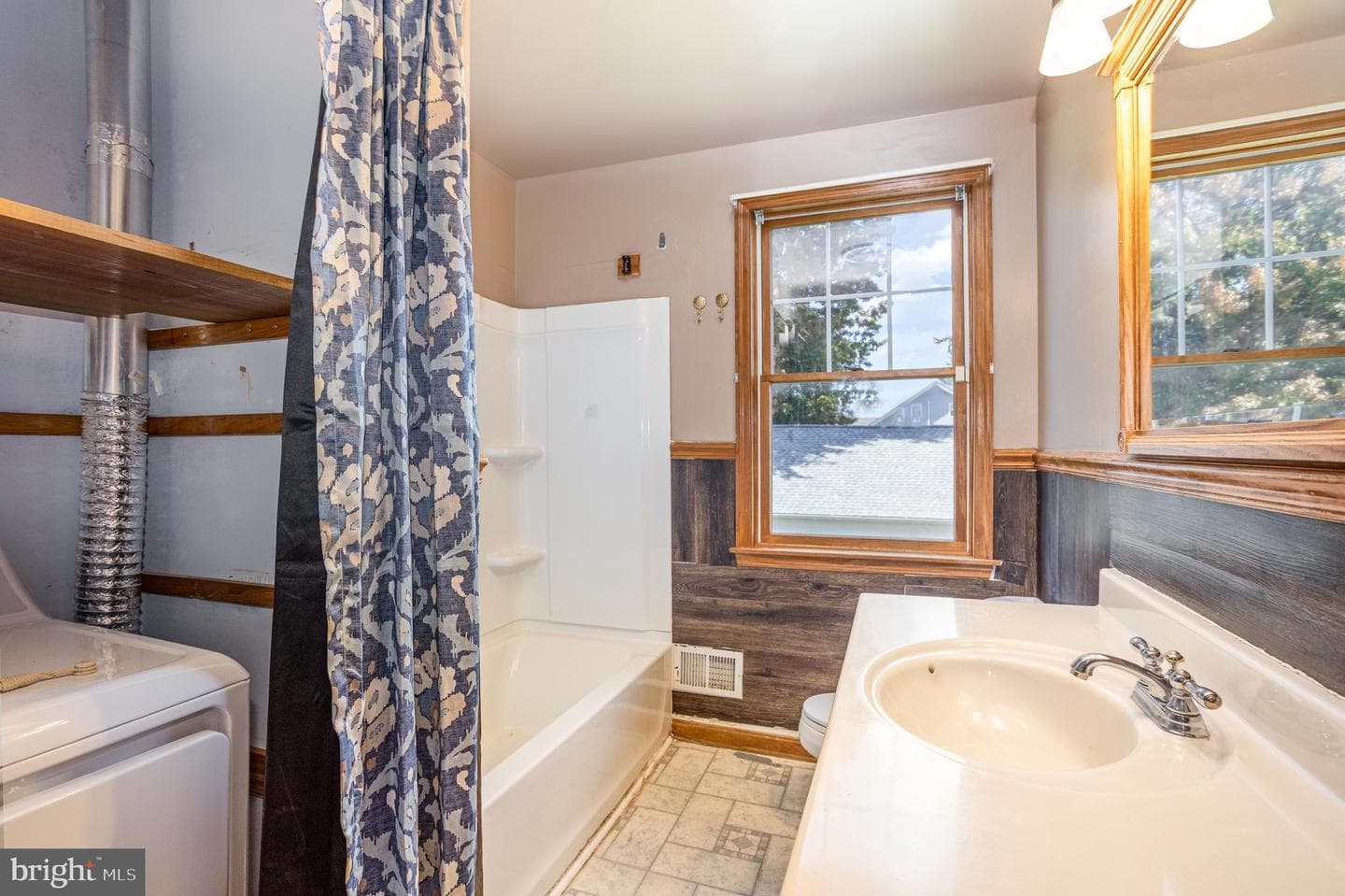 2813 Butler Street photo 17