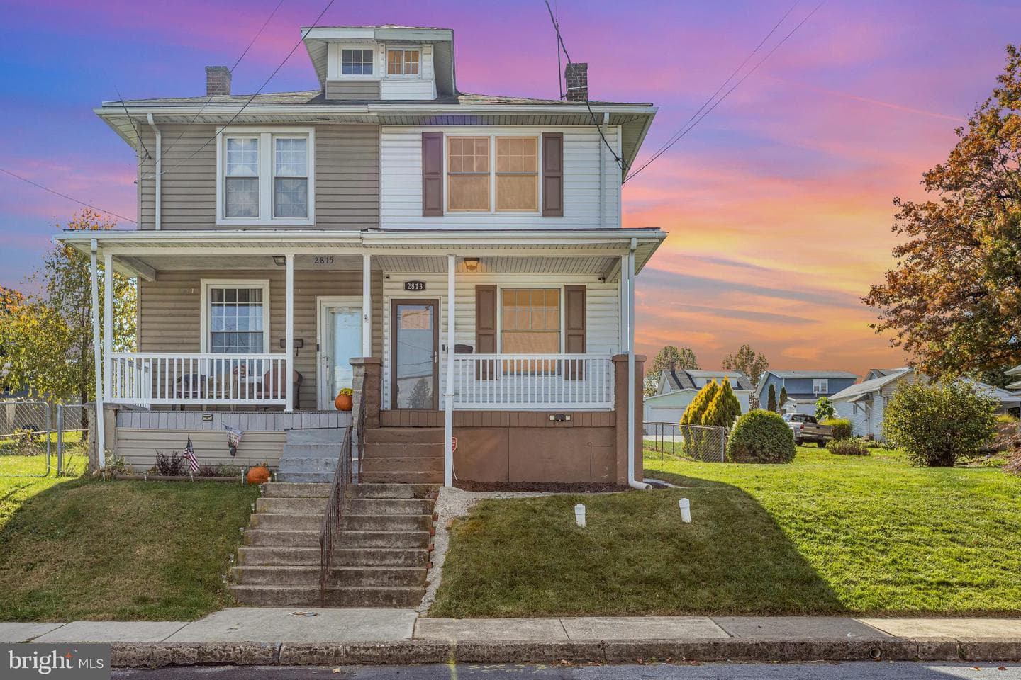 2813 Butler Street photo 2