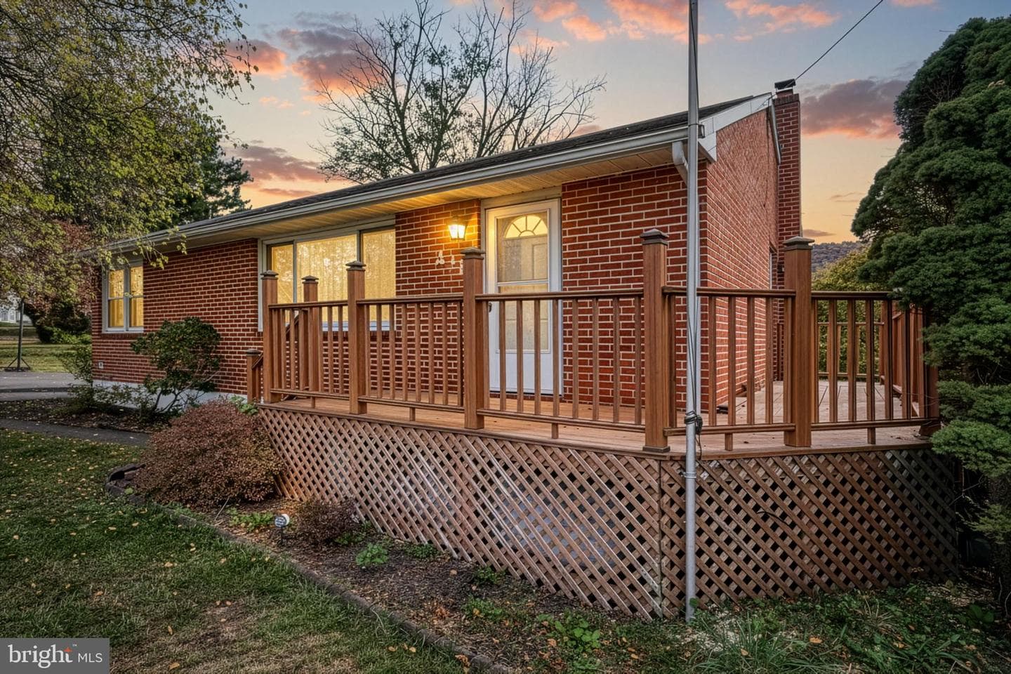231 Denison Drive photo 26