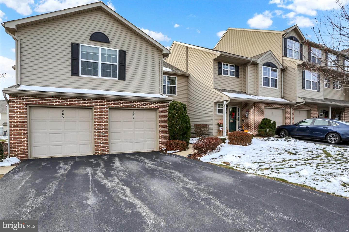 287 Thrush Drive photo 3