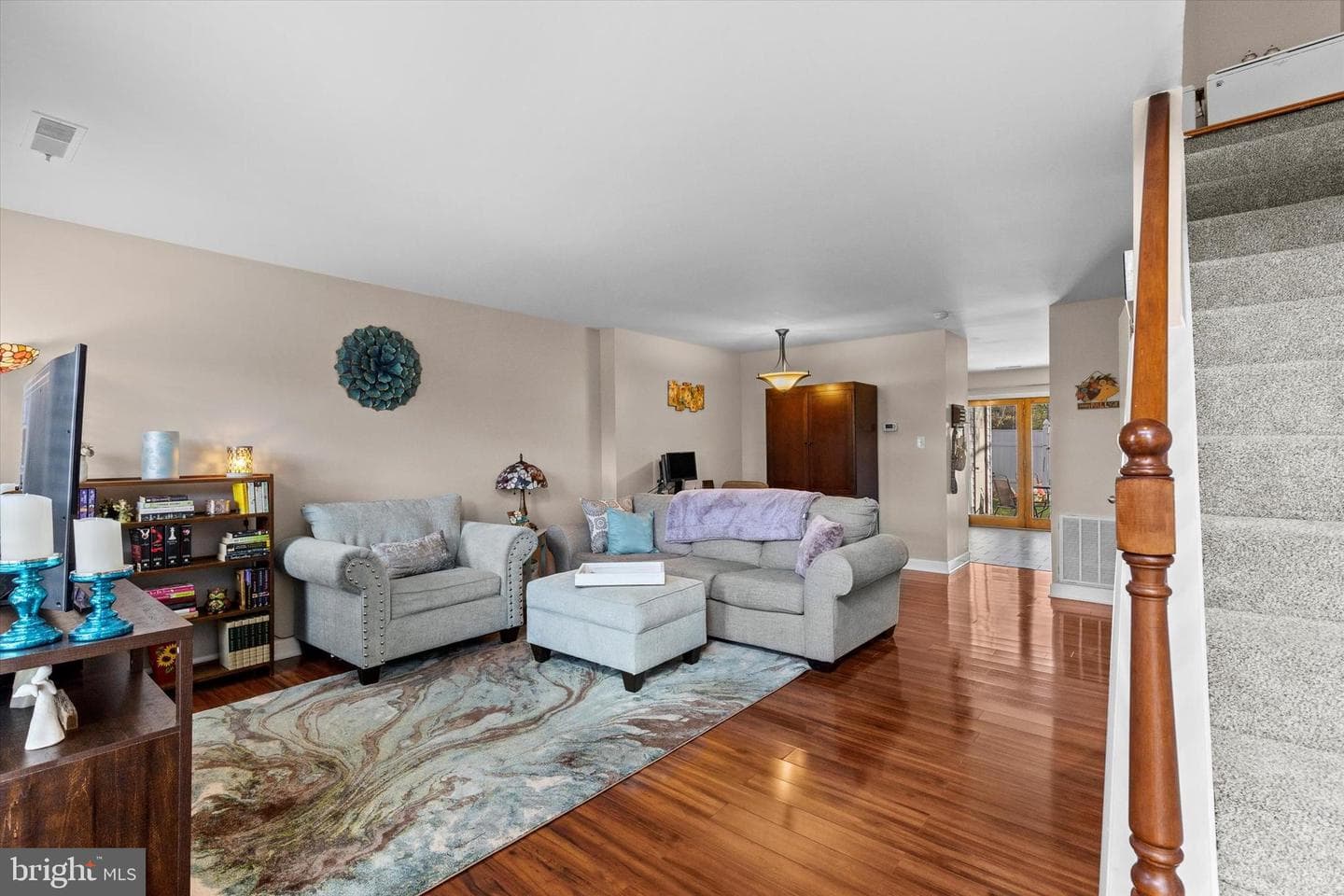 650 Lopax Road photo 4