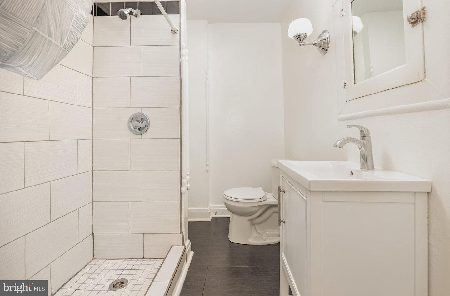 2447 Penn Street photo 14