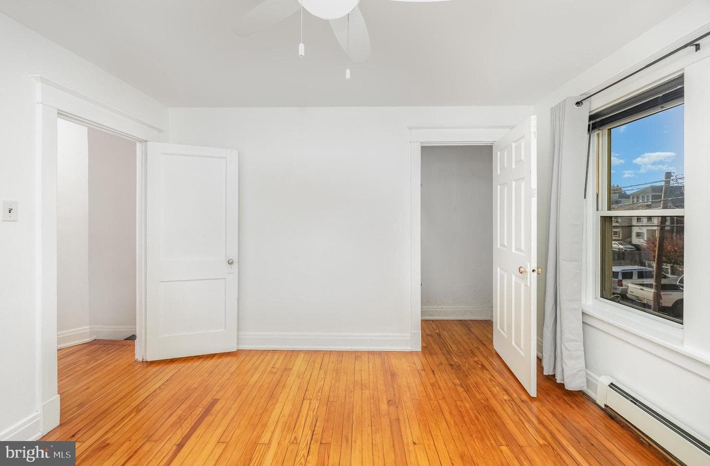 2447 Penn Street photo 16