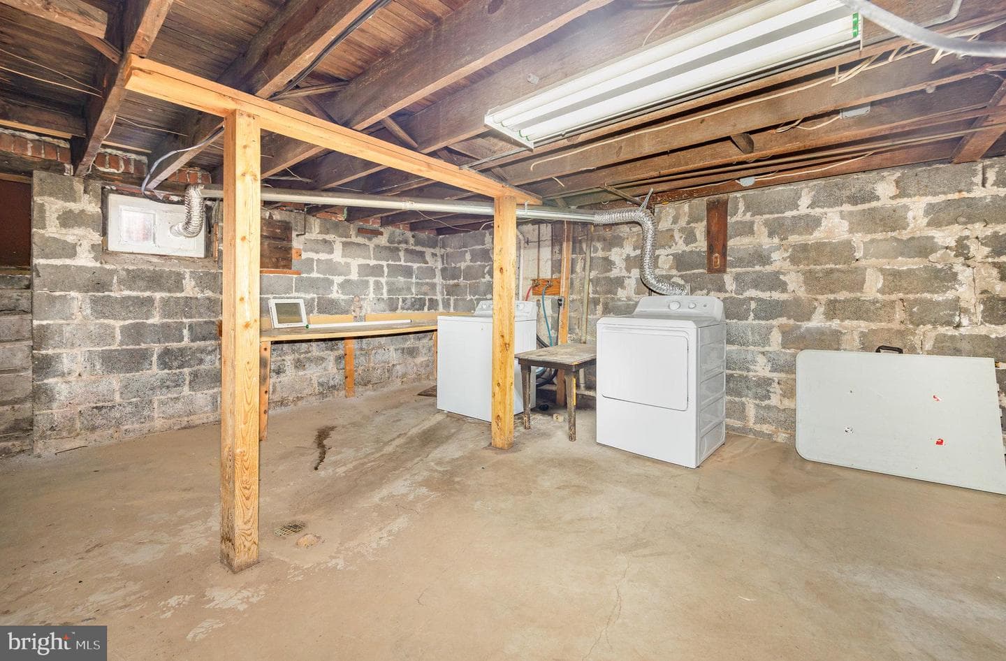 2447 Penn Street photo 17