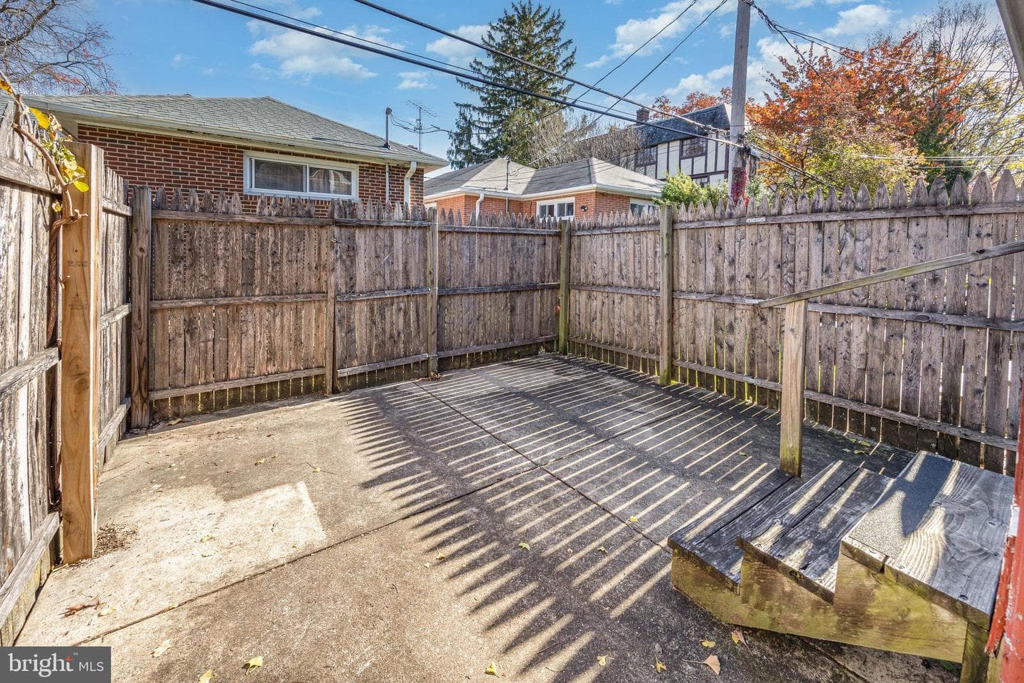 2447 Penn Street photo 22