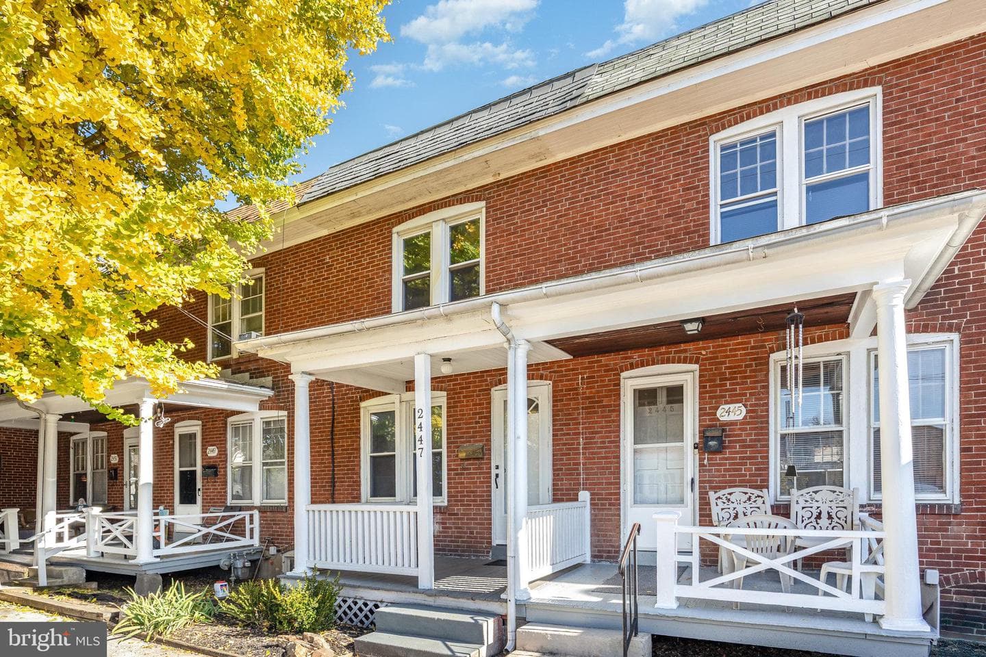 2447 Penn Street photo 24
