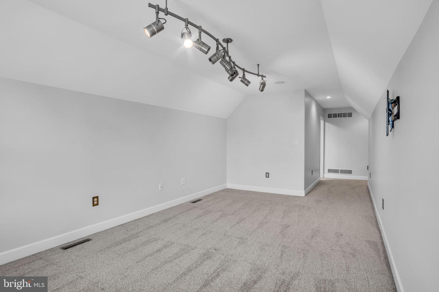6014 Three Rivers Drive photo 25