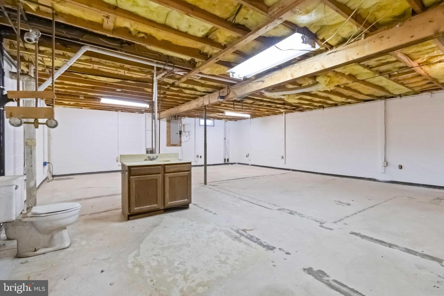 6216 Blue Grass Avenue photo 19