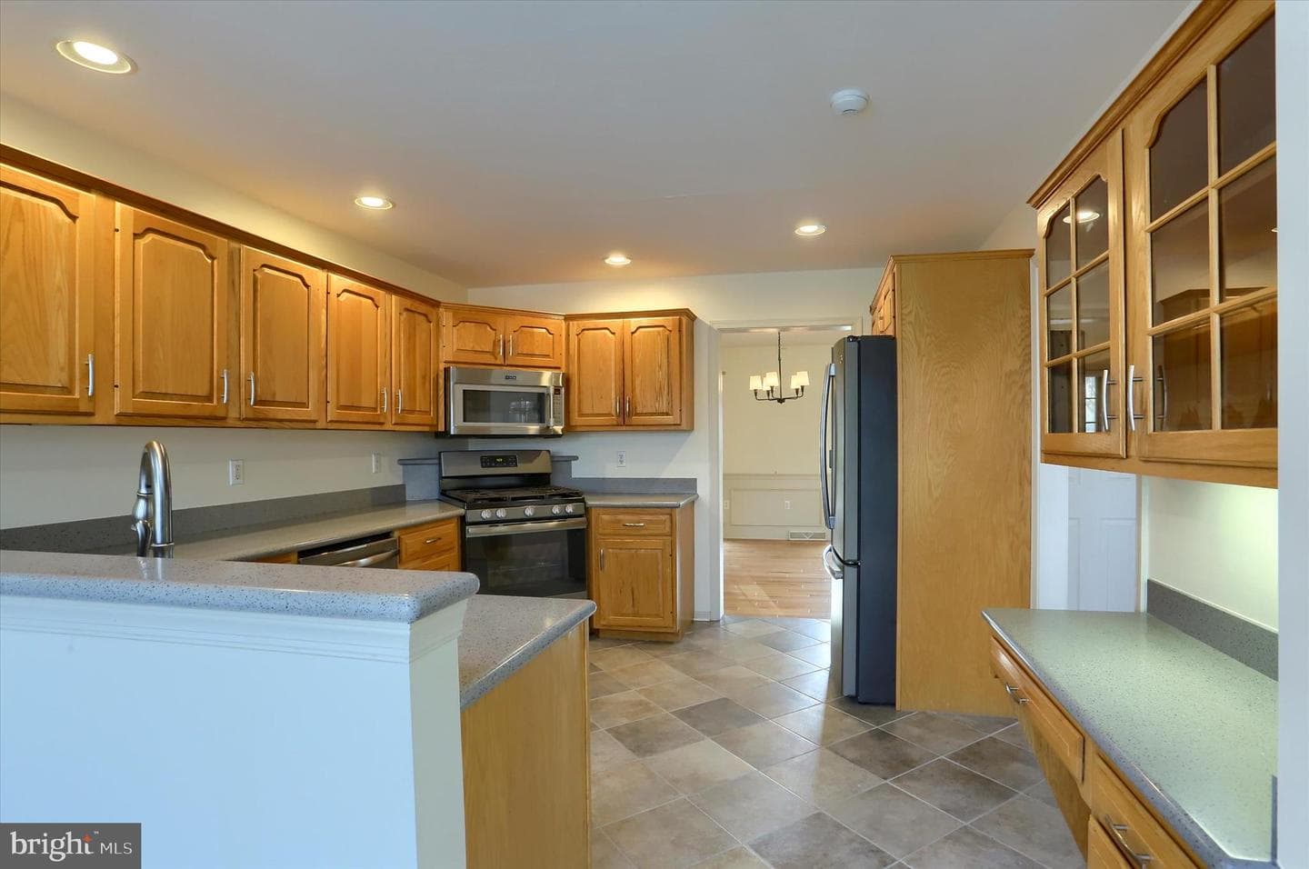 1195 Cherrington Lane photo 17