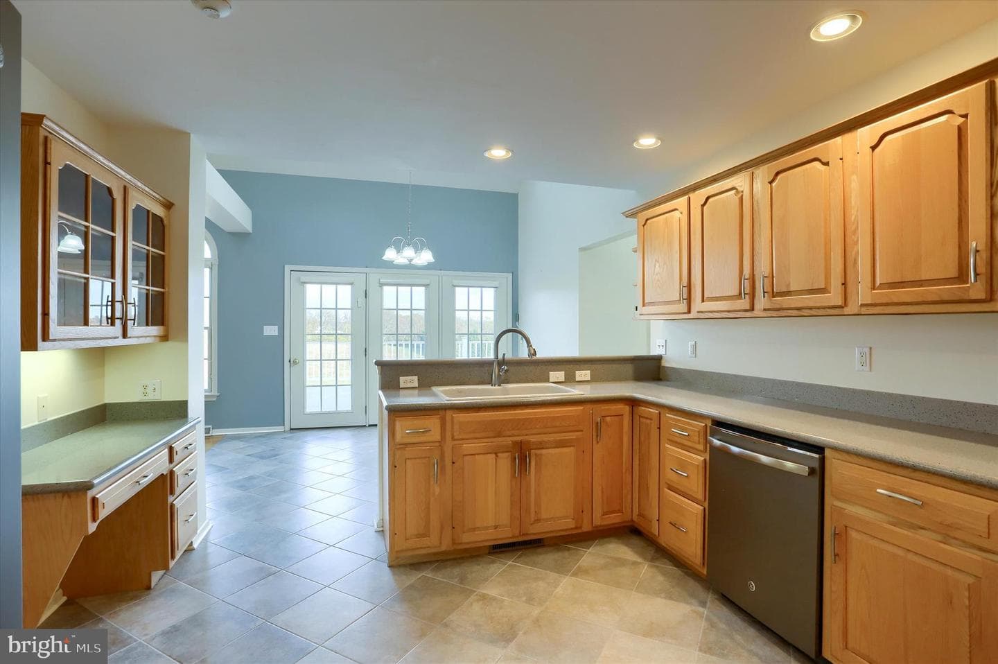 1195 Cherrington Lane photo 19