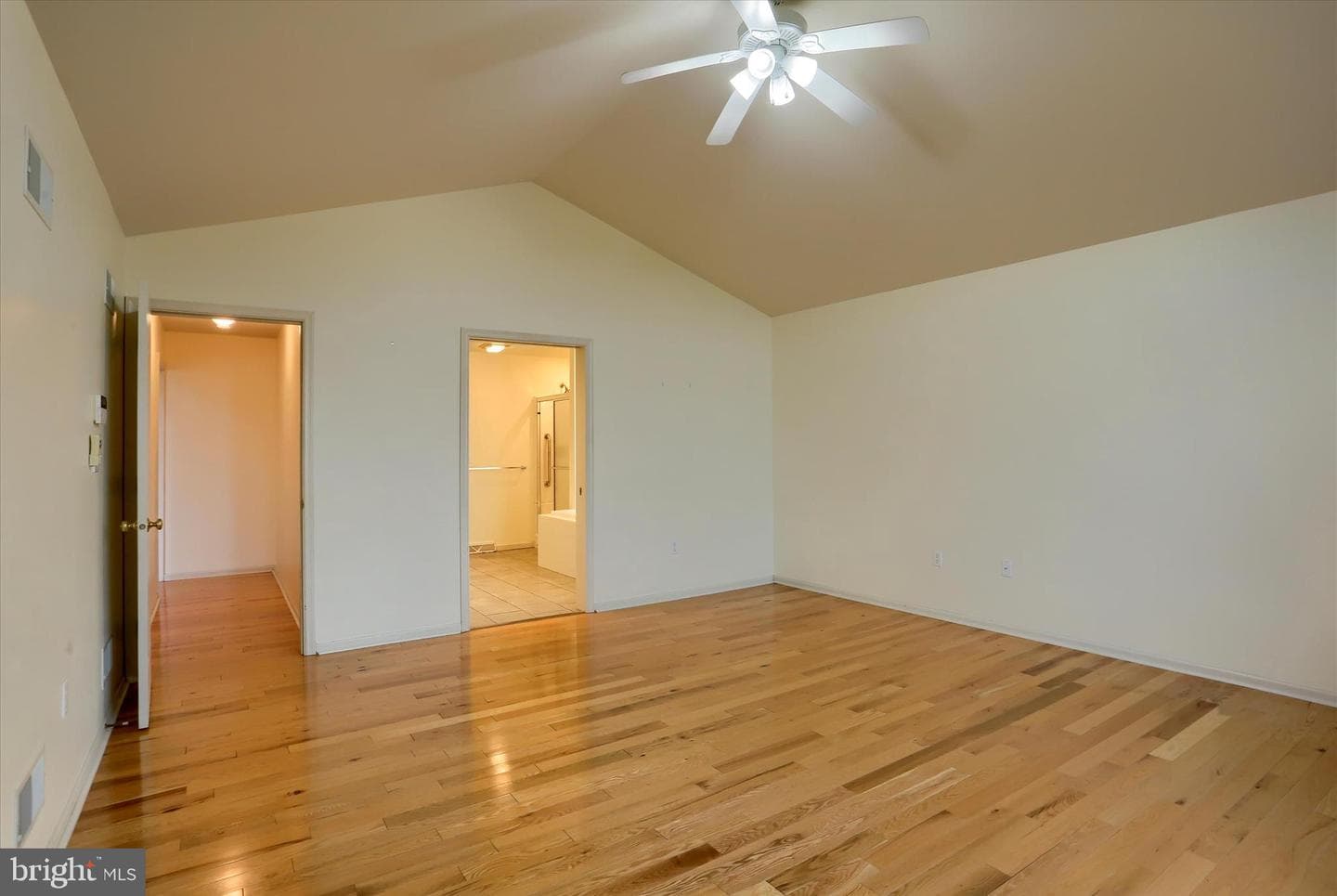 1195 Cherrington Lane photo 20